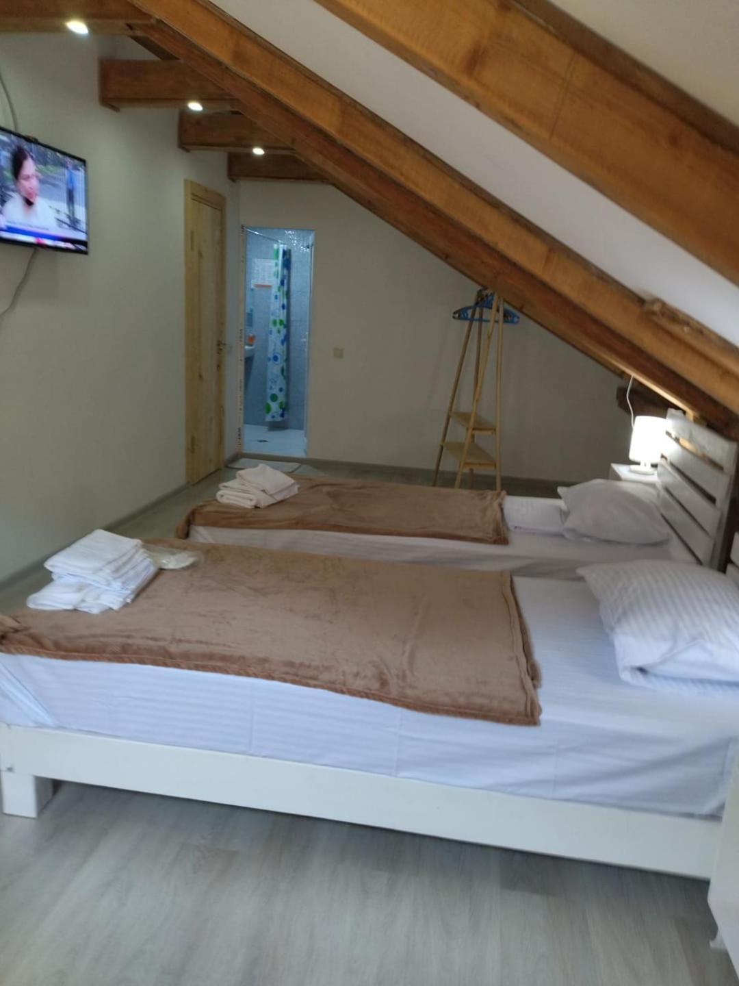 Hotel Alismereti Zekari 外观 照片