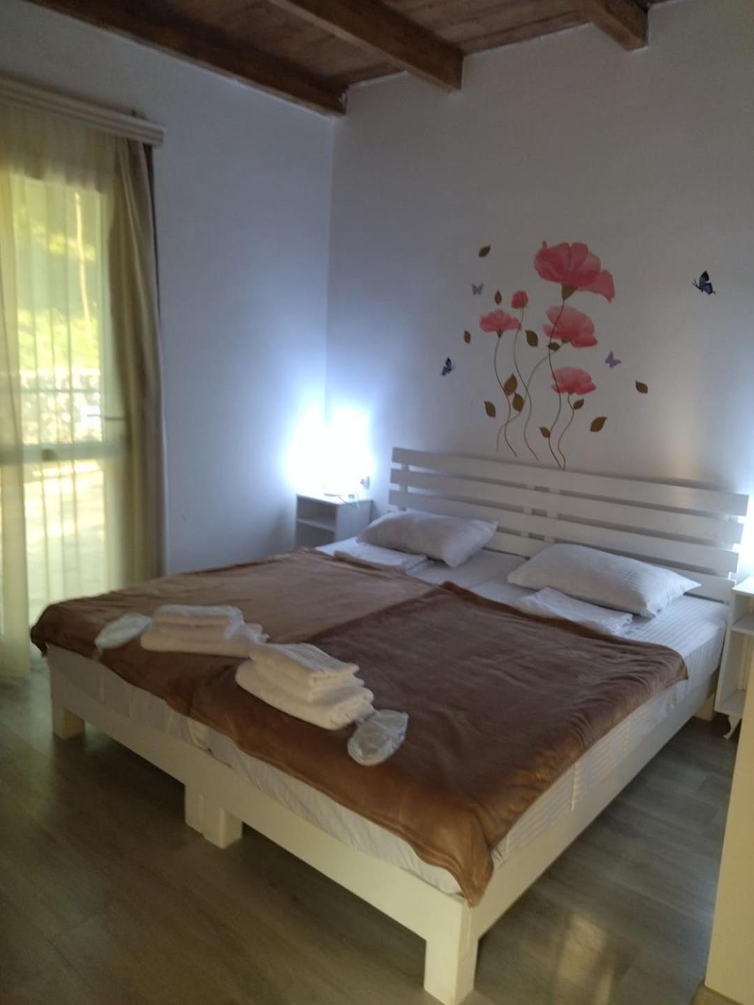 Hotel Alismereti Zekari 外观 照片