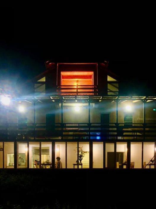 Hotel Alismereti Zekari 外观 照片